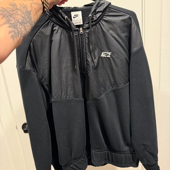 NIKE | Quarter Zip Pull Over Hoodie - Picture 1 of 3